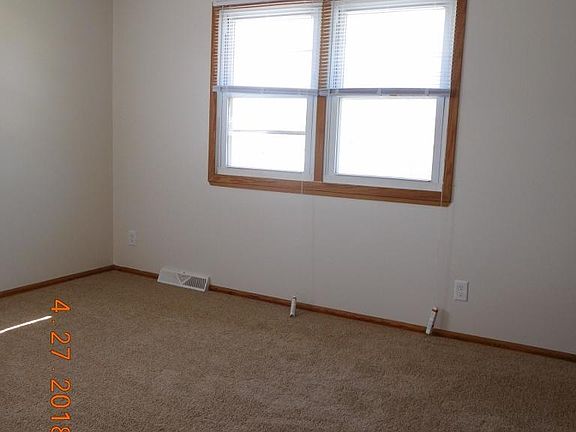 5th image of 5618 S Barland Ave