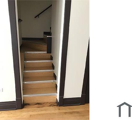 3rd image of 8303 S Brandon Ave #2F