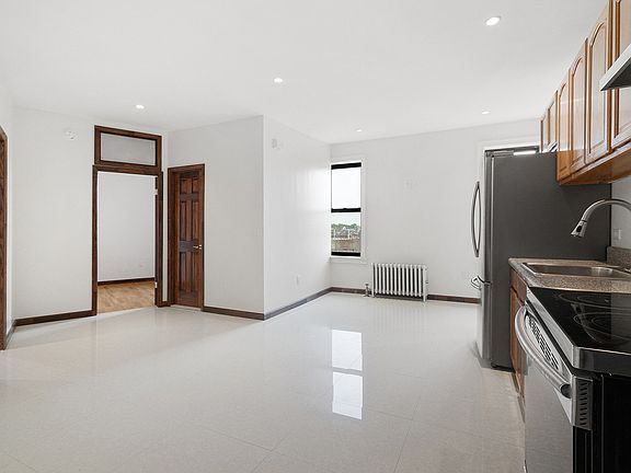 2nd image of 42-70 156th St #4BL