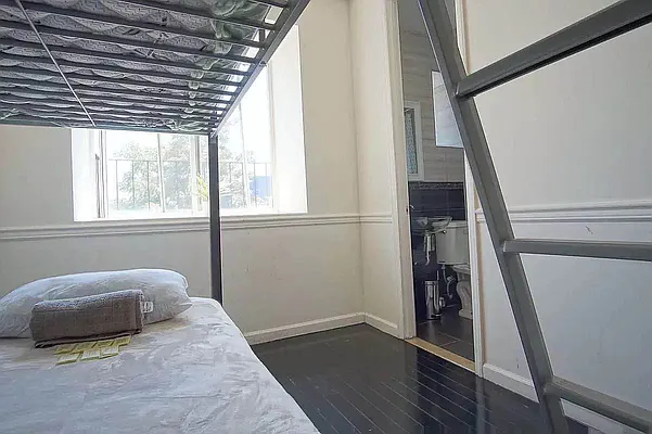 Rented by TorsX Inc | media 4