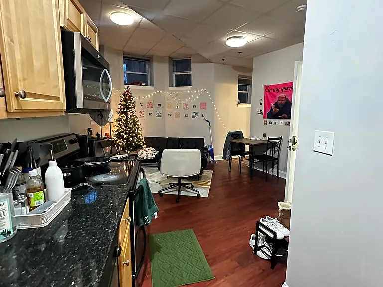 211 Park Dr #B1 — Photo 10