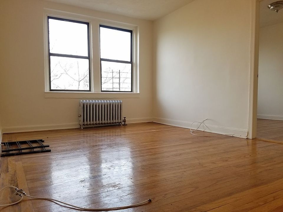 1st image of 4322 47th St APT D54