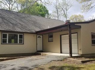 1146 Connetquot Ave, Central Islip, NY 11722