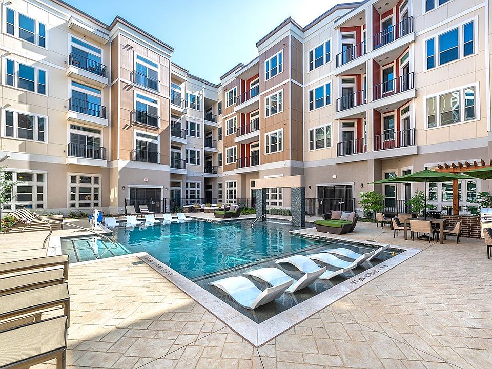 breathtaking courtyard pool with in lwater lounge chairs