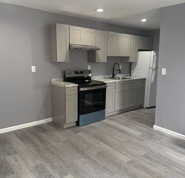 307 Spring St #2 — Photo 3