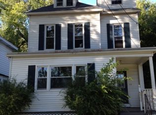 17 Woodlawn Ave, Albany, NY 12208