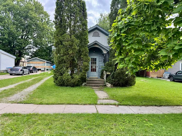 240 King St, Lucan Biddulph, ON N0M 1V0