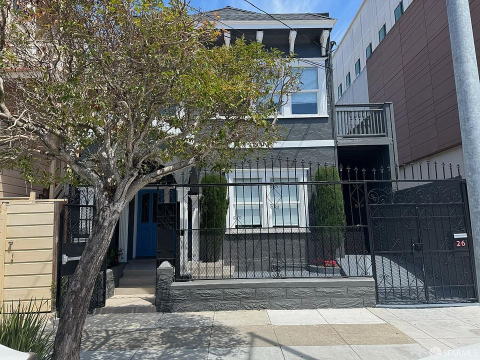 1st image of 26 27th St