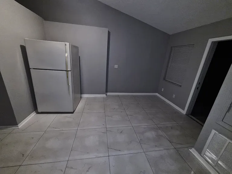 8230 Autumn Oak Ave #8230C — Photo 2