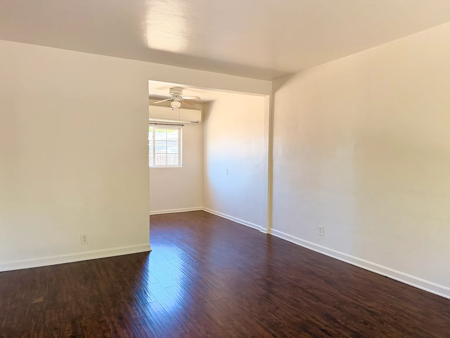 1 bed, 712 sqft, $1,300 — Photo 2