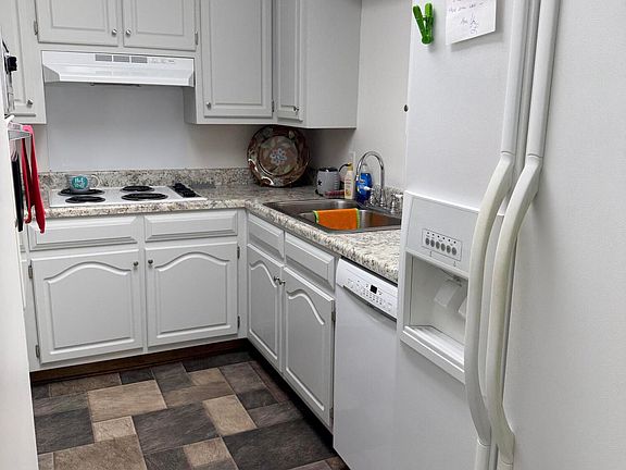 4th image of 30334 Central Grove Rd