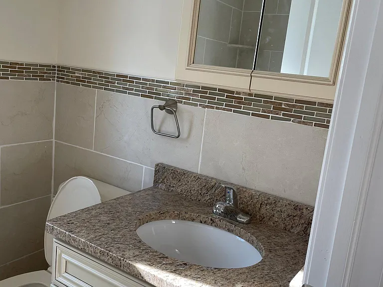720 Bergen St #1 — Photo 12