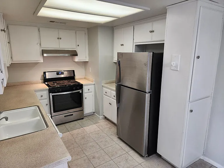 15833 Serrano Rd — Photo 18