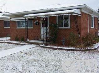 2458 Wilson Ave, Lincoln Park, MI 48146