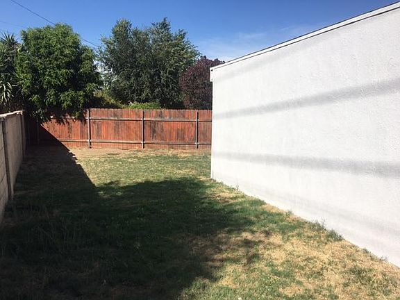4th image of 1705 Craighton Ave