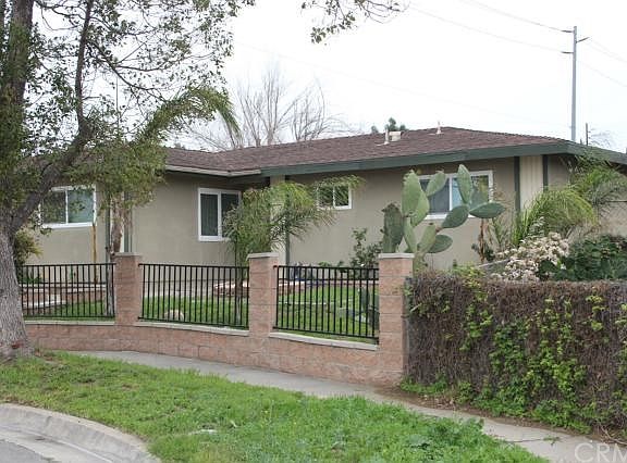 2nd image of 515 S Sandalwood Ave