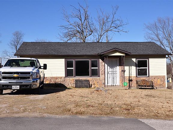 2nd image of 1305 Marion Ave