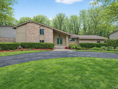 28902 Creek Bend Dr, Farmington Hills, MI, 48331