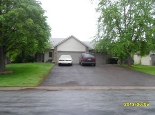 13147 Marigold St NW, Coon Rapids, MN 55448