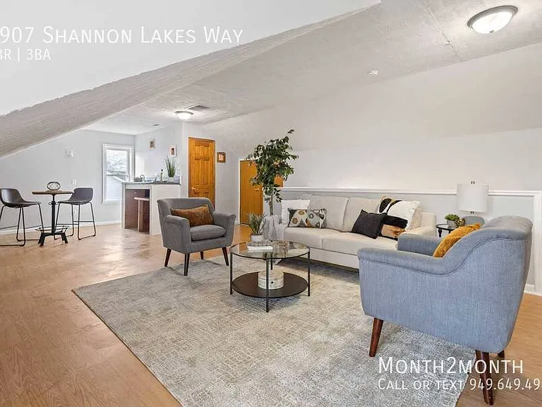 7907 Shannon Lakes Way — Photo 22
