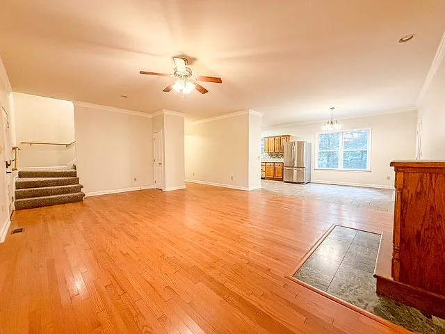5 bed, 3.5 bath, 3486 sqft, $3,300 — Photo 3