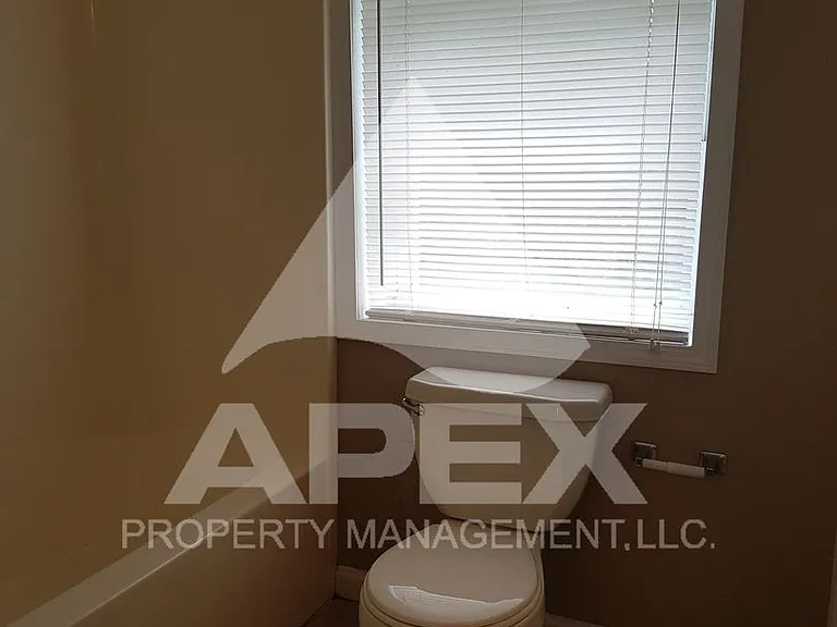 9122 Andersonville Pike — Photo 12