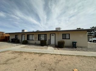 237 Palm Dr, Ridgecrest, CA 93555