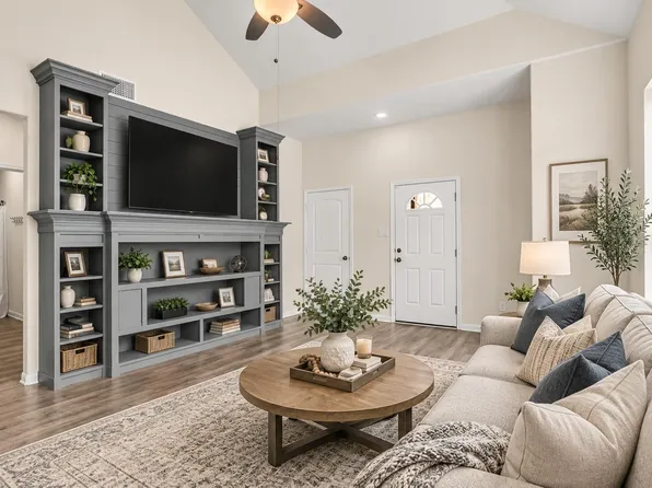14211 Grand Hills Dr, Conroe, TX 77303