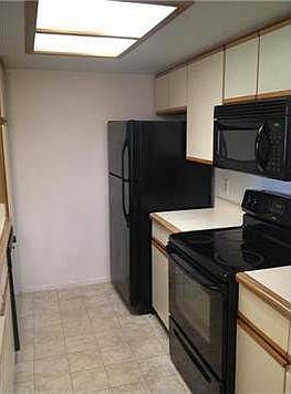 4th image of 3278 Coral Lake Ln
