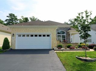 19 Newport St, Barnegat, NJ 08005