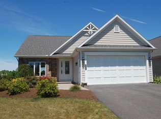 213 Marineview Dr, Chittenango, NY 13037