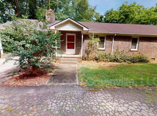 229 Cedar Crest Rd, Spartanburg, SC 29301