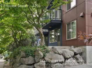 29 Etruria St #A204, Seattle, WA 98109