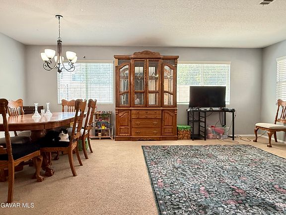 4th image of 3622 E Avenue H9