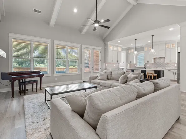 5005 Jon Oak Cv, Arlington, TN 38002