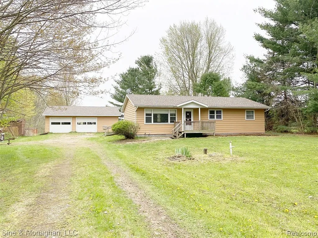 7645 Sparling Rd photo 1