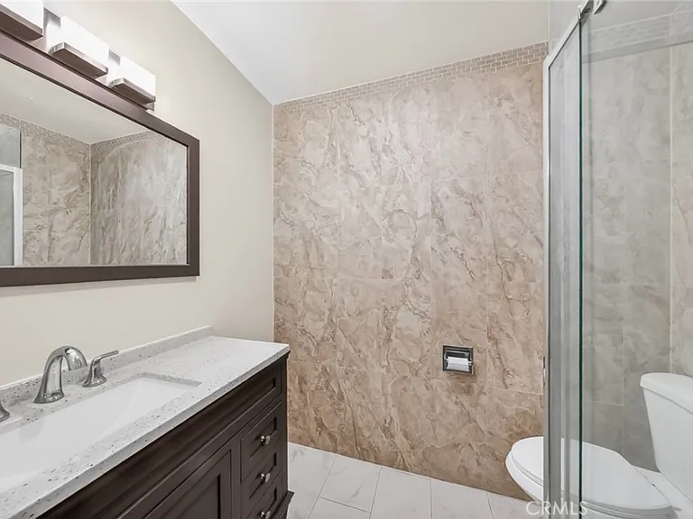 637 W Fernfield Dr — Photo 7