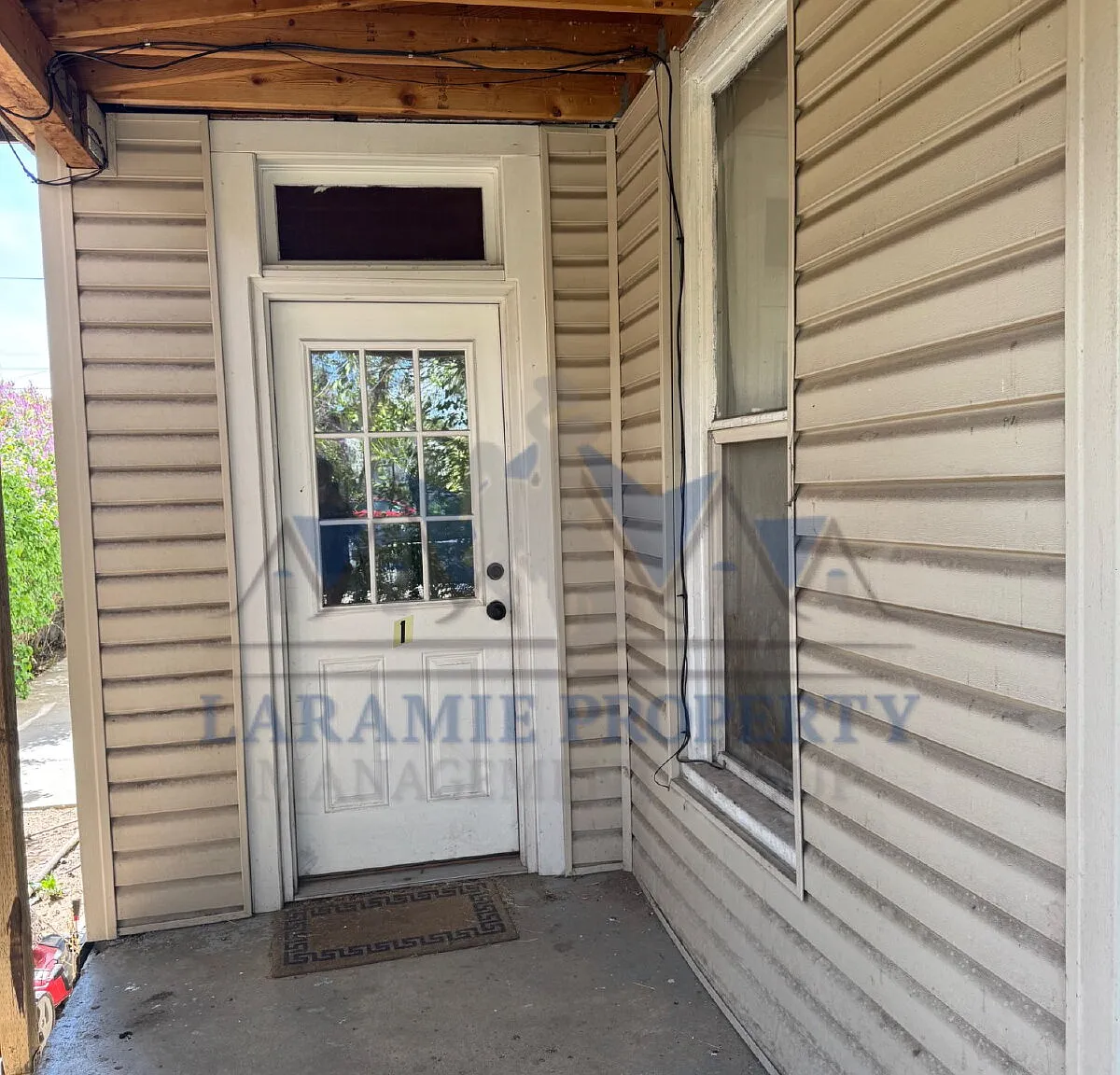 3 bed, 1.0 bath, $1,499 — Photo 2