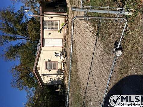 1st image of 607 Elvira St