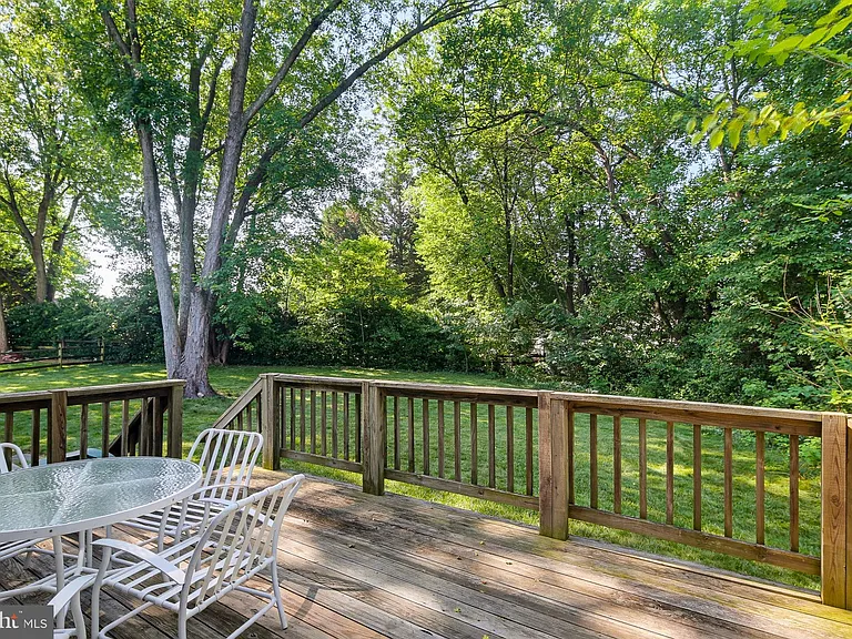 18904 Blue Heron Ln — Photo 45