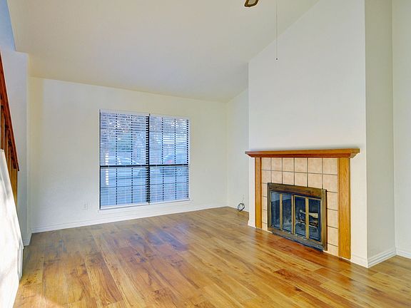 4th image of 6764 Dandelion Dr