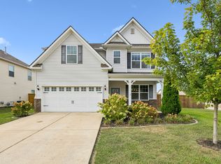 1045 Keeneland Dr, Spring Hill, TN 37174