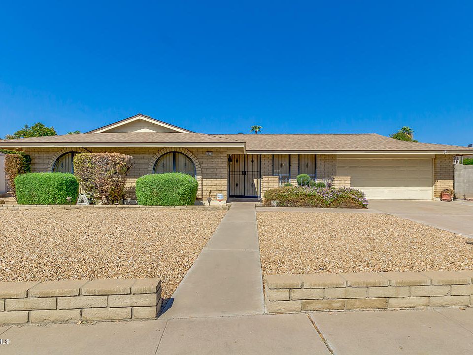 1st image of 4552 W Laurie Ln