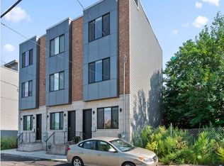 3024 Titan St, Philadelphia, PA 19146