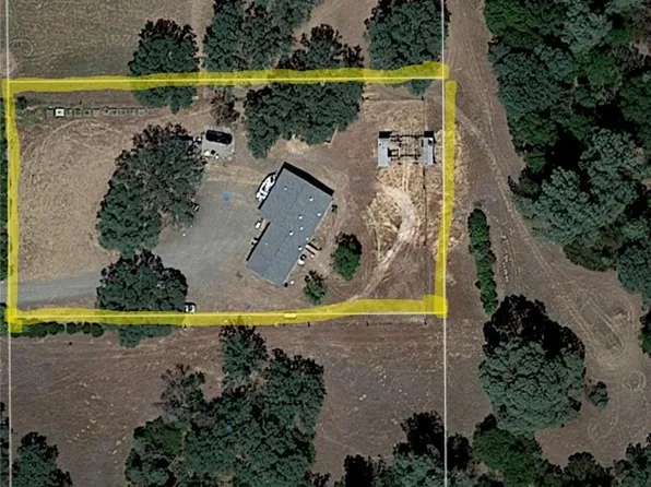 7472 Live Oak Rd, Corning, CA 96021