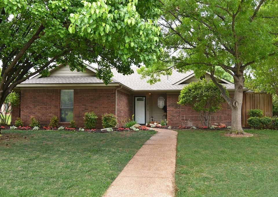 1st image of 4456 Hartford Dr