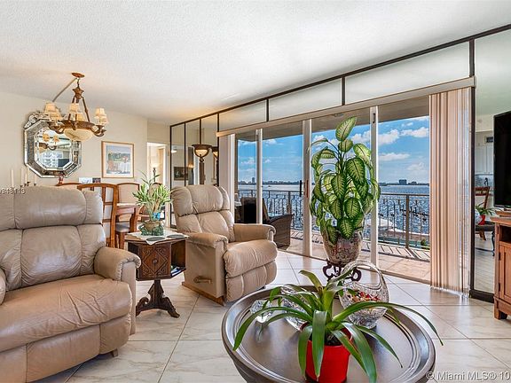 3rd image of 11111 Biscayne Blvd #5G