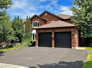 267 Savage Rd, Newmarket, ON L3X 1S1