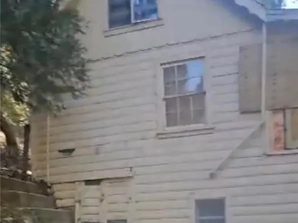 23740 Skyland Dr, Crestline, CA 92325