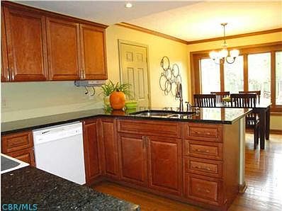 2nd image of 275 Beckley Ln